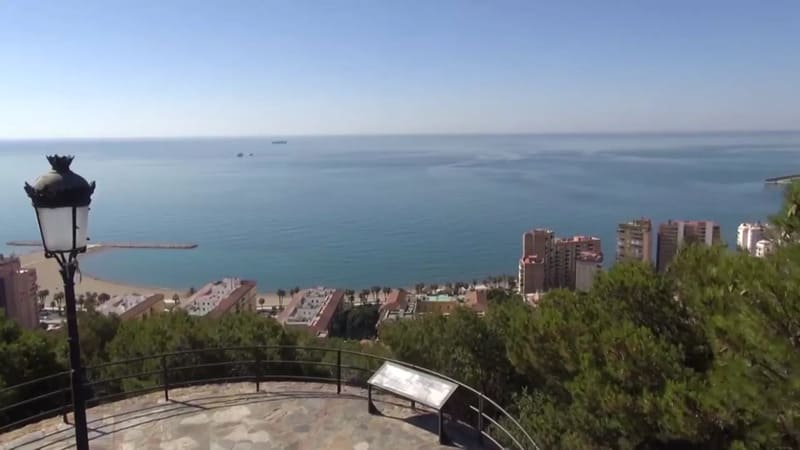 El mirador de Gibralfaro en Málaga: Vistas impresionantes y mucho más