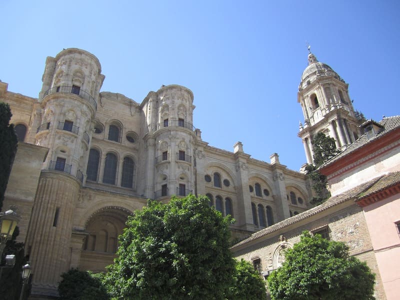 Descubre 10 los Mejores Monumentos de Málaga