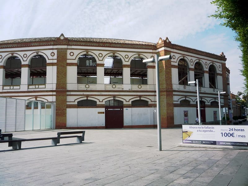 Plaza de Toros, Paseo de Reding